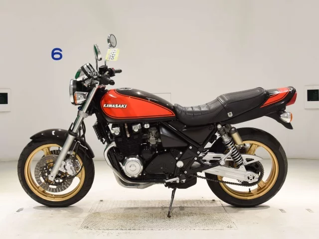 Kawasaki ZEPHYR400K  с аукциона в Японии