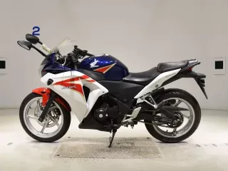 Honda CBR250R
