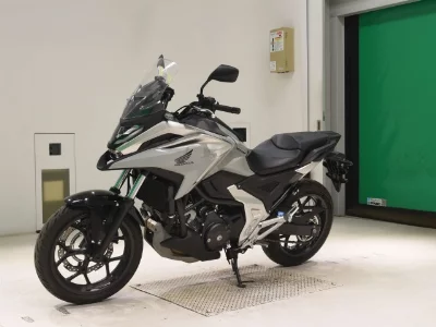 Honda NC750X-3