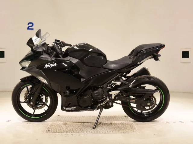 Kawasaki NINJA400-2  с аукциона в Японии