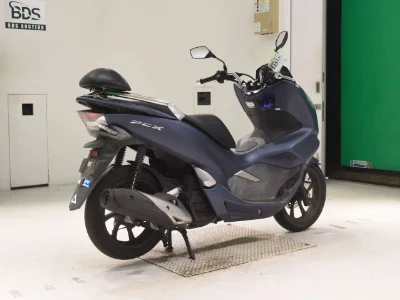 Honda PCX125-3