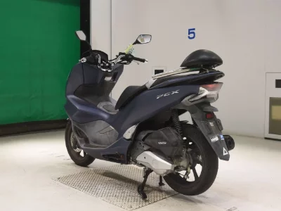 Honda PCX125-3