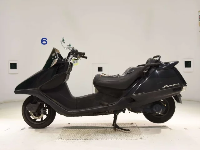 Honda FUSION  с аукциона в Японии