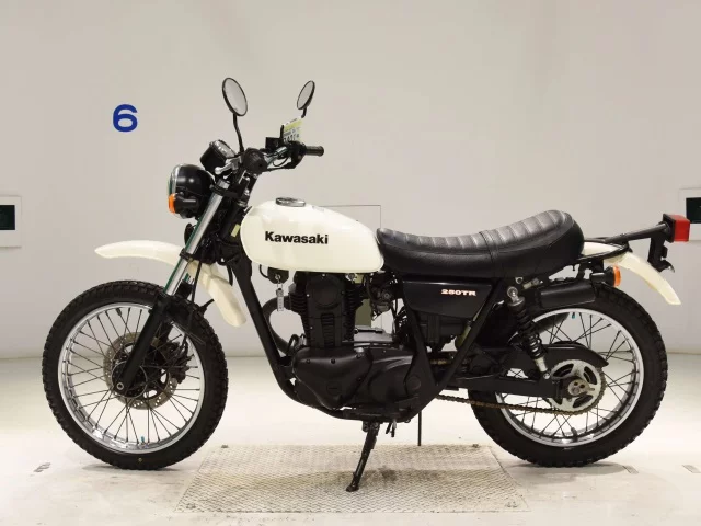 Kawasaki 250TR  с аукциона в Японии