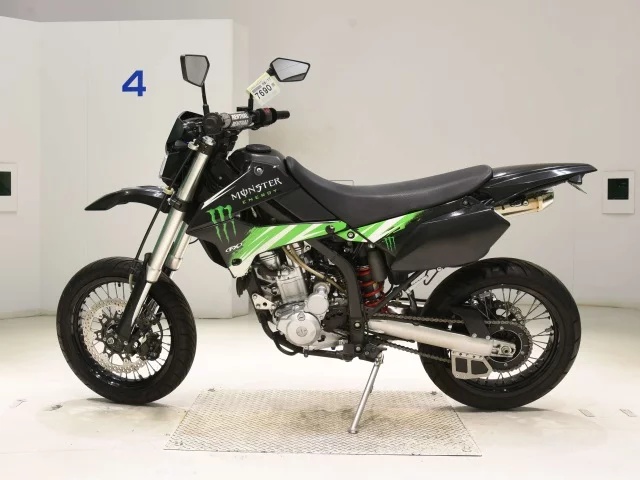 Kawasaki D-TRACKERX  с аукциона в Японии