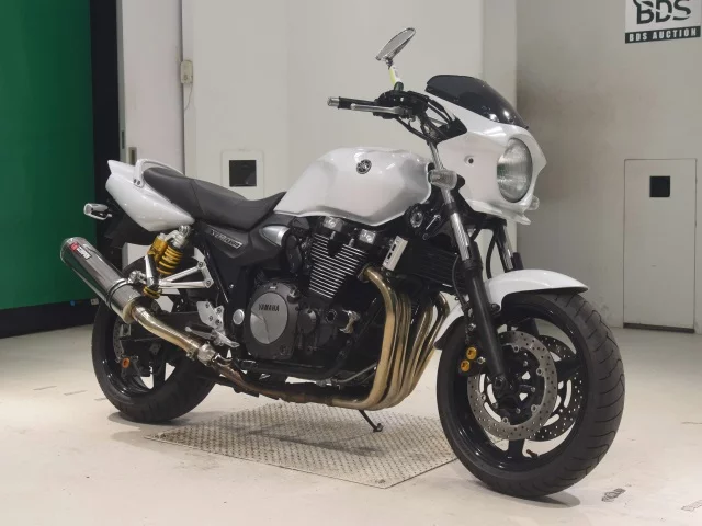 Yamaha XJR1300-2  с аукциона в Японии
