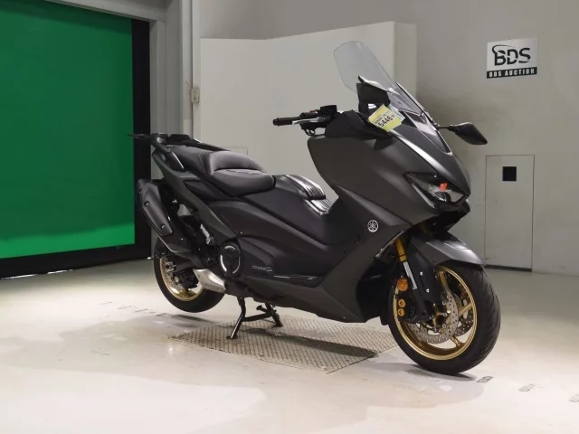 Yamaha T-MAX560T  с аукциона в Японии