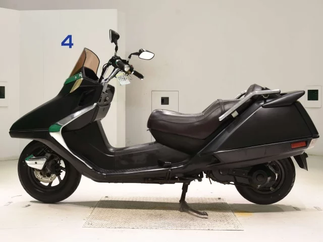 Honda FUSION  с аукциона в Японии