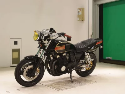 Yamaha XJR400R-1
