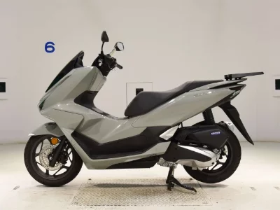 Honda PCX125-4