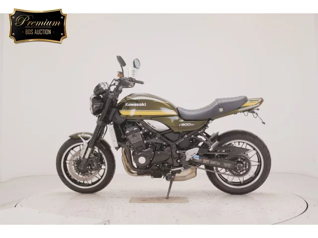 Kawasaki Z900RS 2021