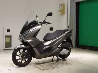 Honda PCX150-3
