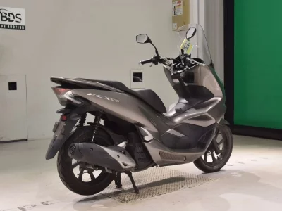 Honda PCX150-3