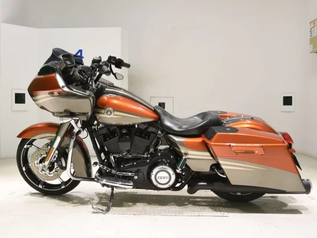 Harley-Davidson HARLEY FLTRXSE1800CVO  с аукциона в Японии