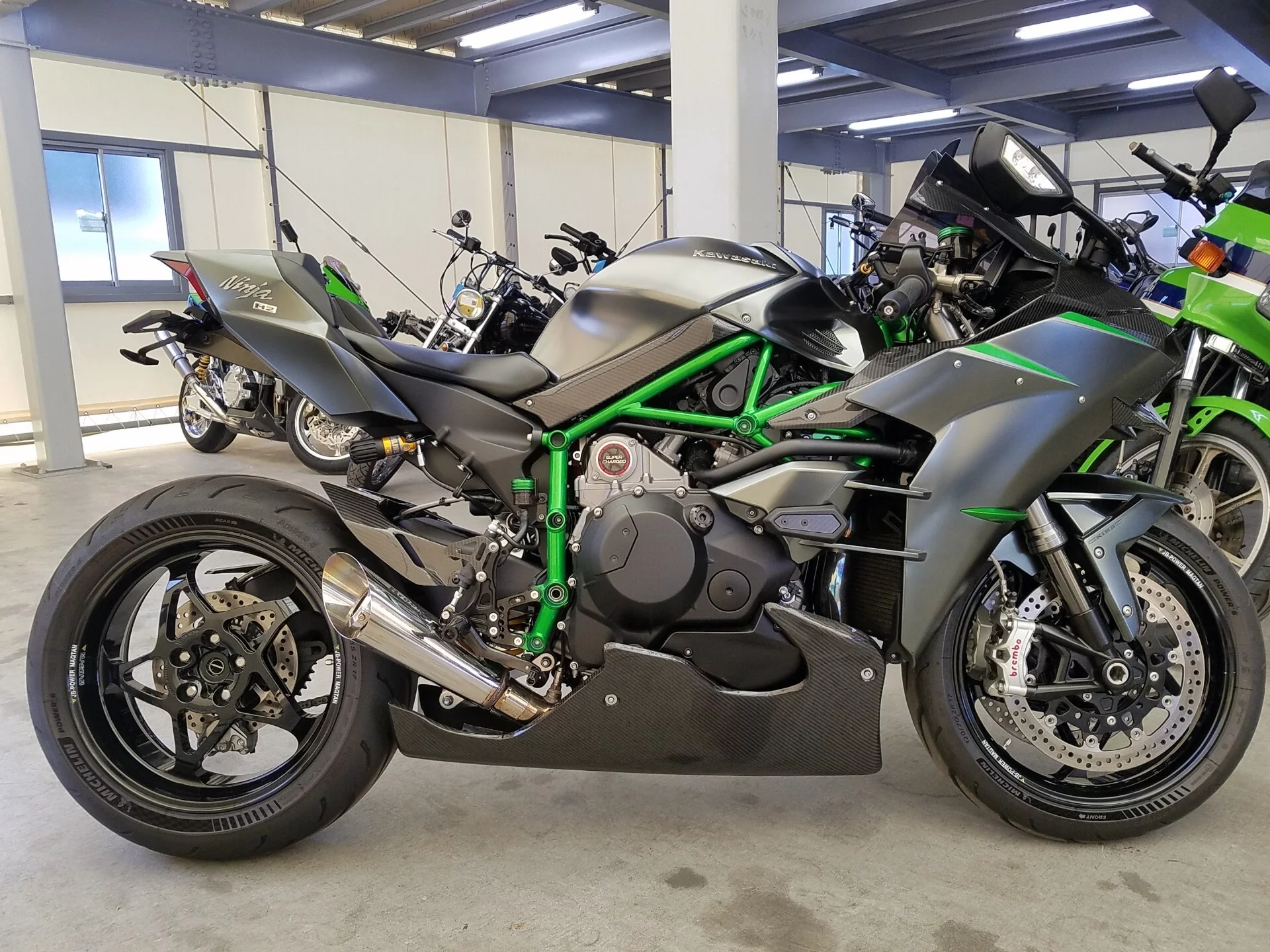 Kawasaki Ninja H2 CARBON  с аукциона в Японии