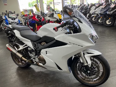 Honda VFR800F