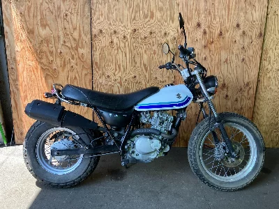 Honda HAWK11