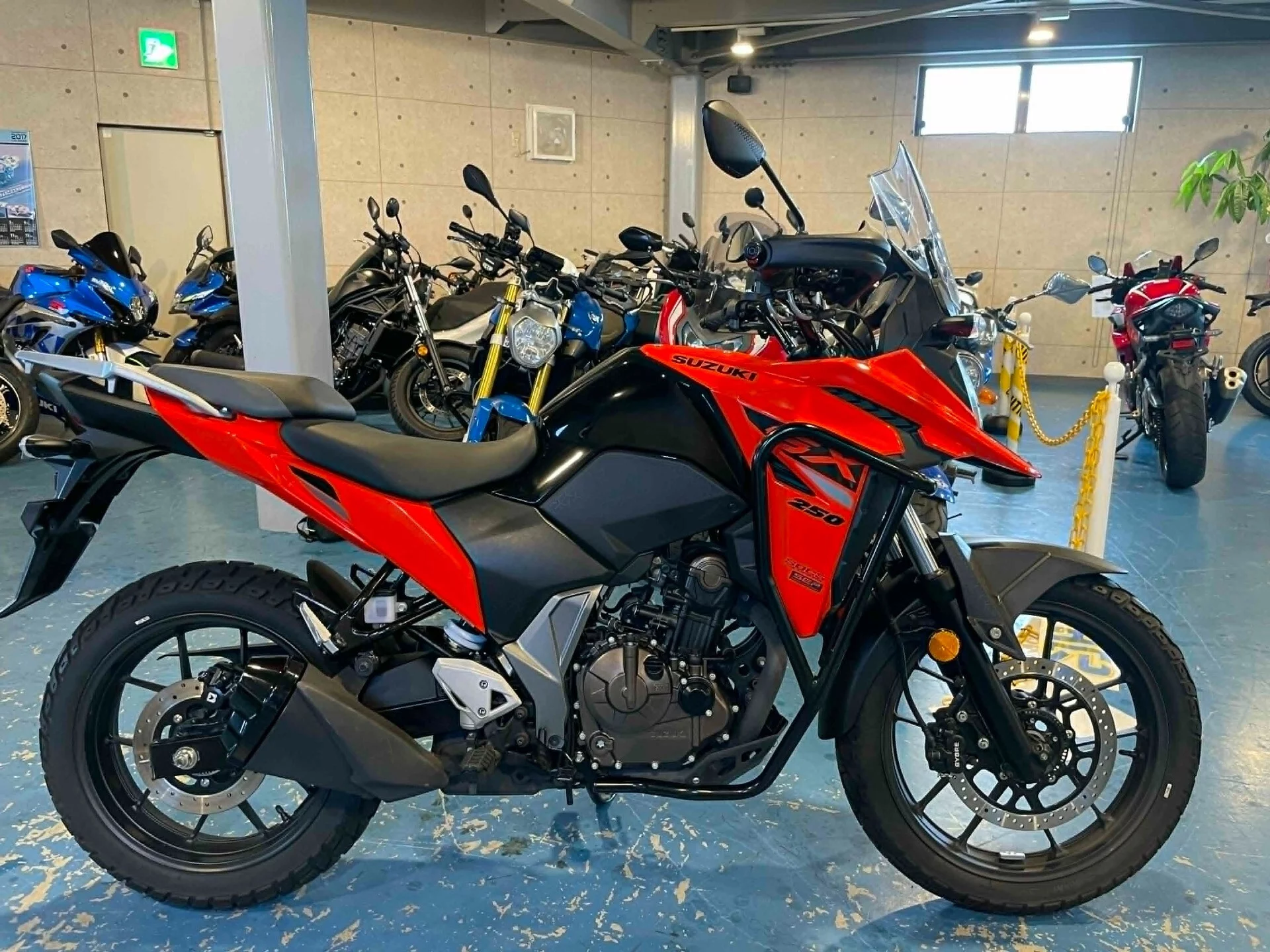 Suzuki V STROM SX  с аукциона в Японии