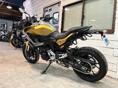 BMW BMW F900XR