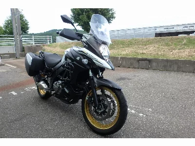 Suzuki V-STROM 650 ABS