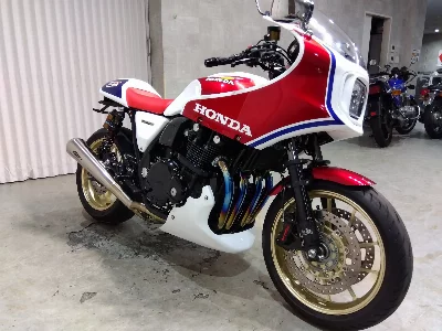 Honda CB1100RS