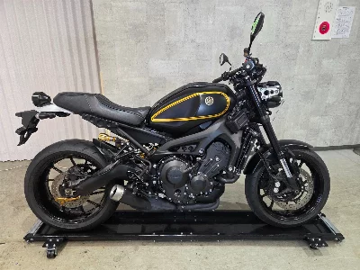 Yamaha XSR900