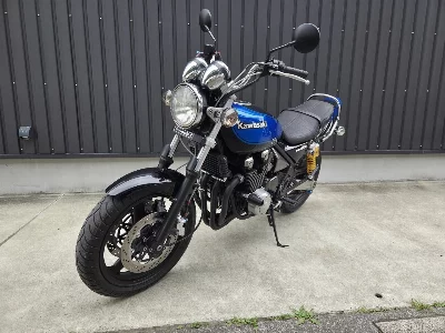 Kawasaki ZEPHYR400K
