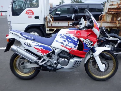 Мотоцикл из Японии Honda AFRICA TWIN 750