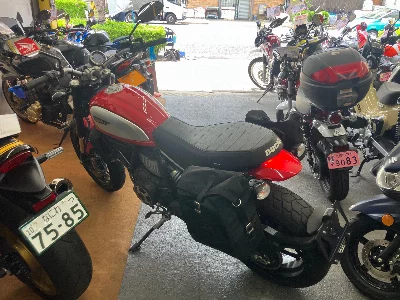 Ducati  DUCATI  SCRAMBLER  ICON 
