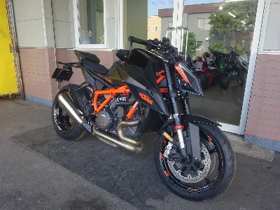 KTM KTM 1290 SUPER DUKE-R