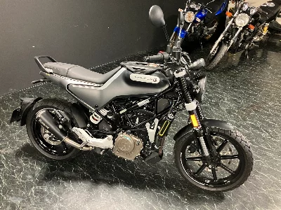 Other HUSQUARNA SVARTPILEN250