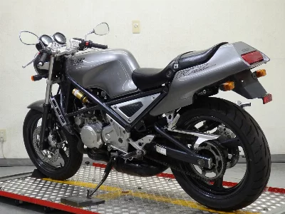 Yamaha R1-Z с аукционов Японии