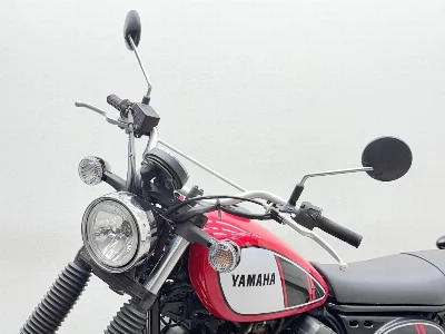 Yamaha SCR950