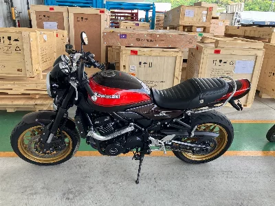 Kawasaki Z900RS