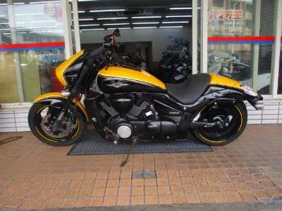Suzuki BOULEVARDM109R