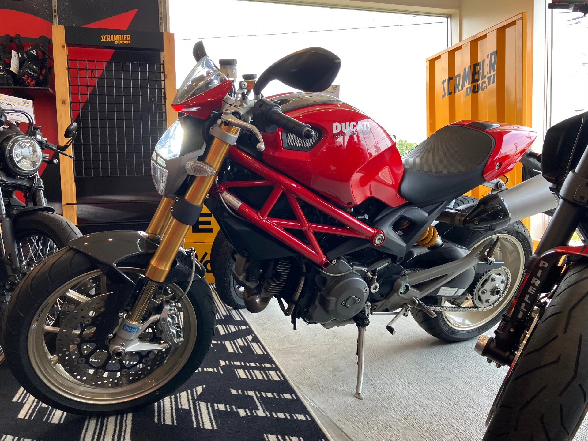 Ducati DUCATI  MONSTAR 1100S  с аукциона в Японии