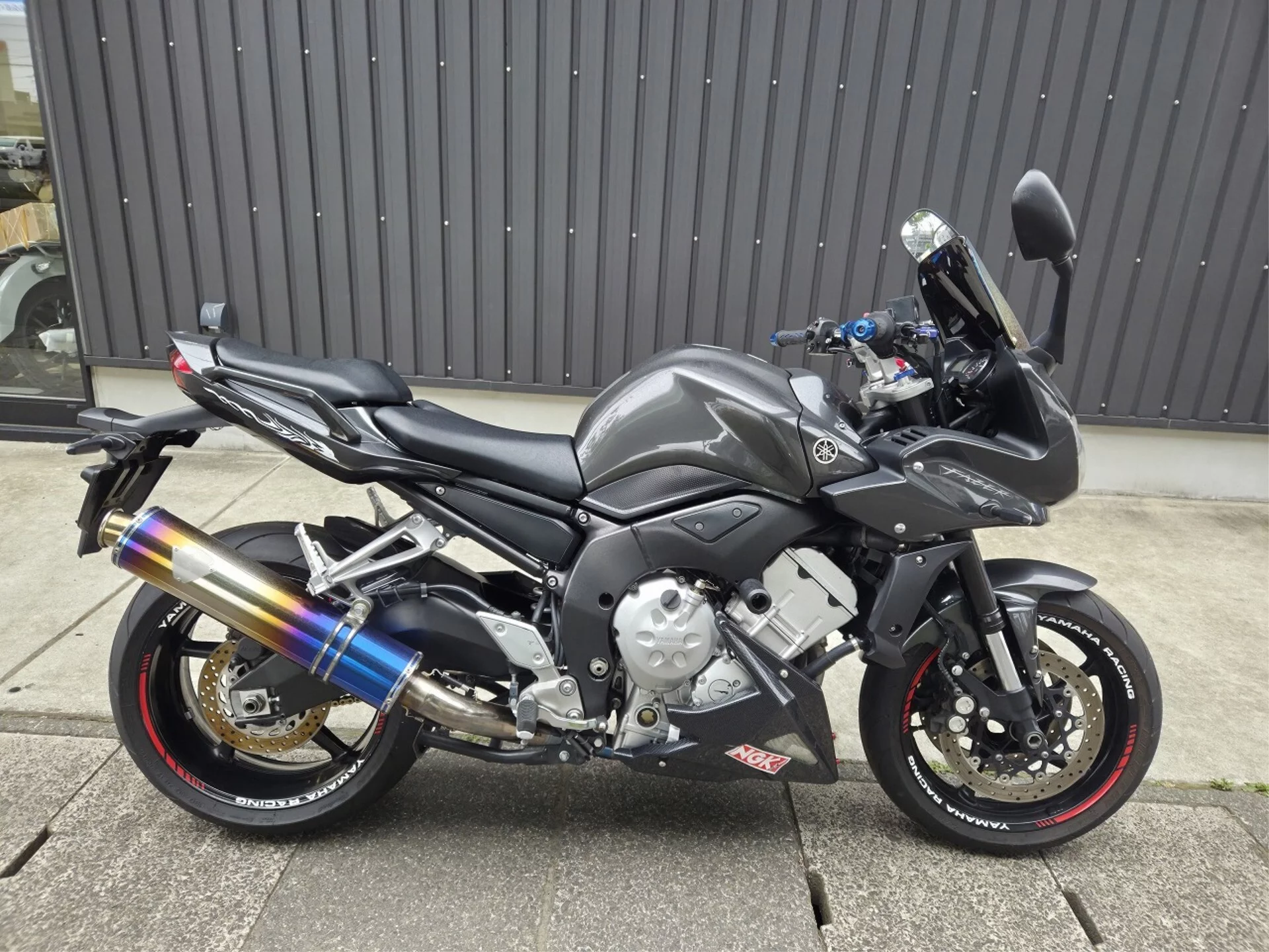 Yamaha FZ-1 FEATHER  с аукциона в Японии