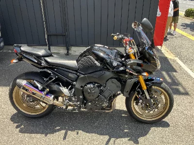 Yamaha FZ-1 FEATHER
