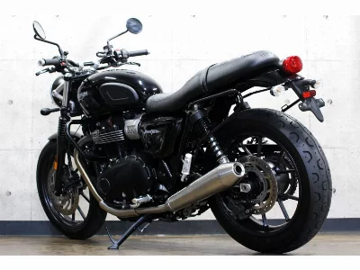 Triumph  TRIUMPH  STREET  TWIN 