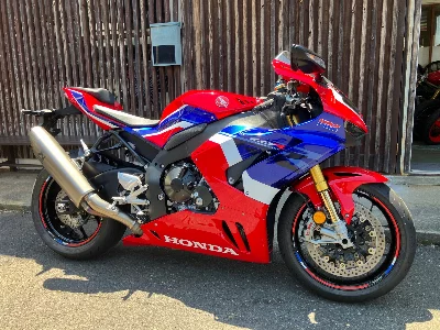 Honda CBR1000RR-R FB SP