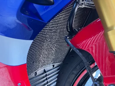 Honda CBR1000RR-R FB SP