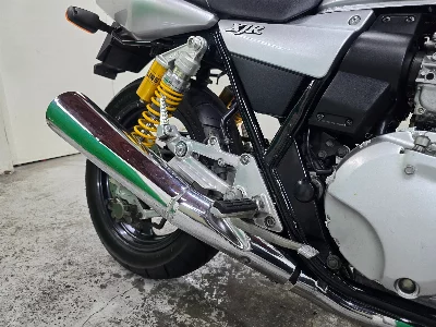 Yamaha XJR400