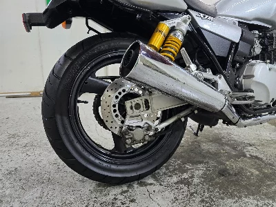 Yamaha XJR400