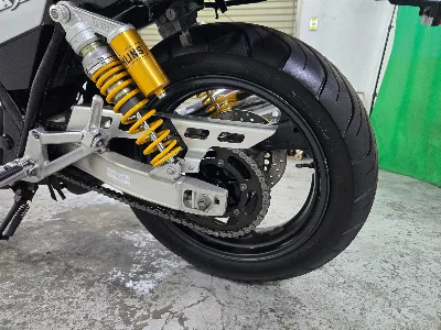 Yamaha XJR400