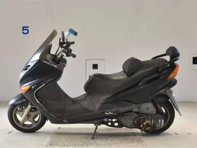 Yamaha MAJESTY 125