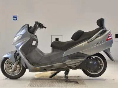Suzuki SKYWAVE 250