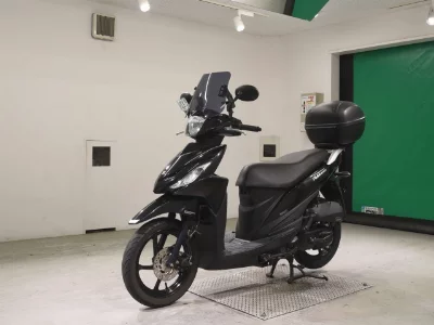 Suzuki ADDRESS110-2