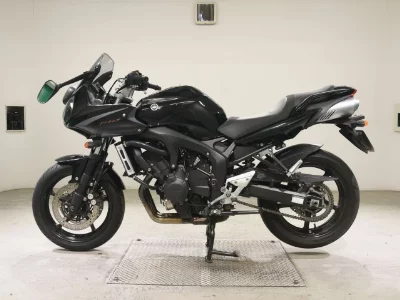 Yamaha FZ-6S FEATHER