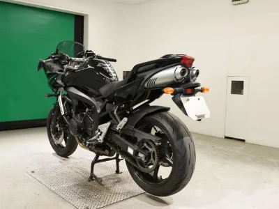 Yamaha FZ-6S FEATHER