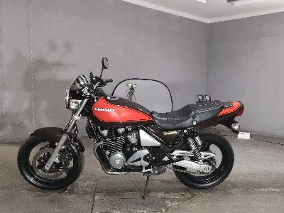 Kawasaki ZEPHYR400K